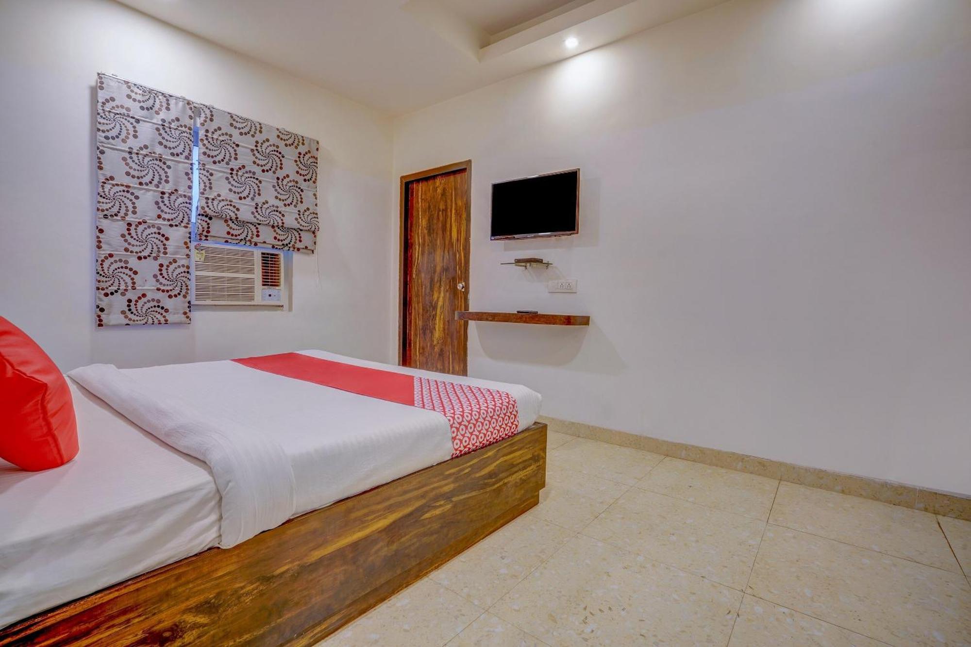 Super Hotel O Traveller Inn Лакхнау Экстерьер фото
